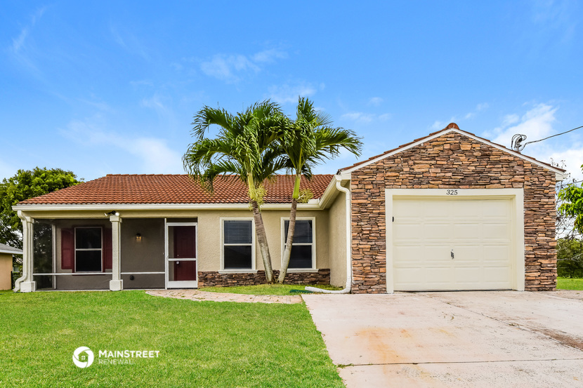 325 N E 19TH ST CAPE CORAL, FL 33909